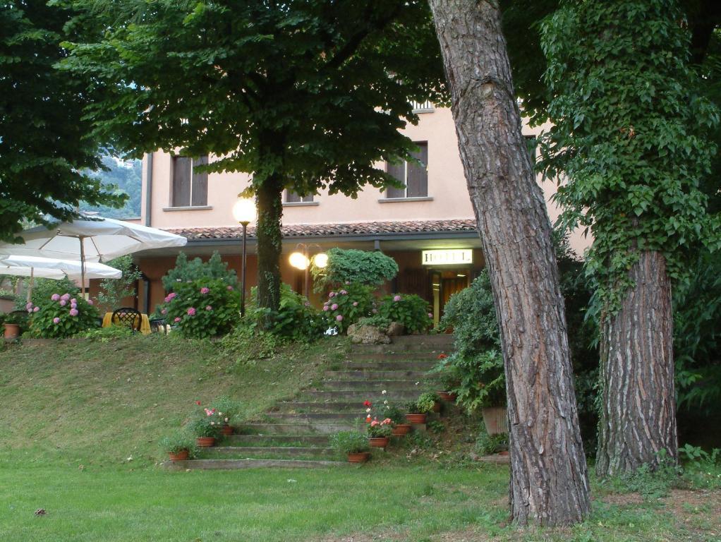 Villa Bredina Sale Marasino Exterior foto